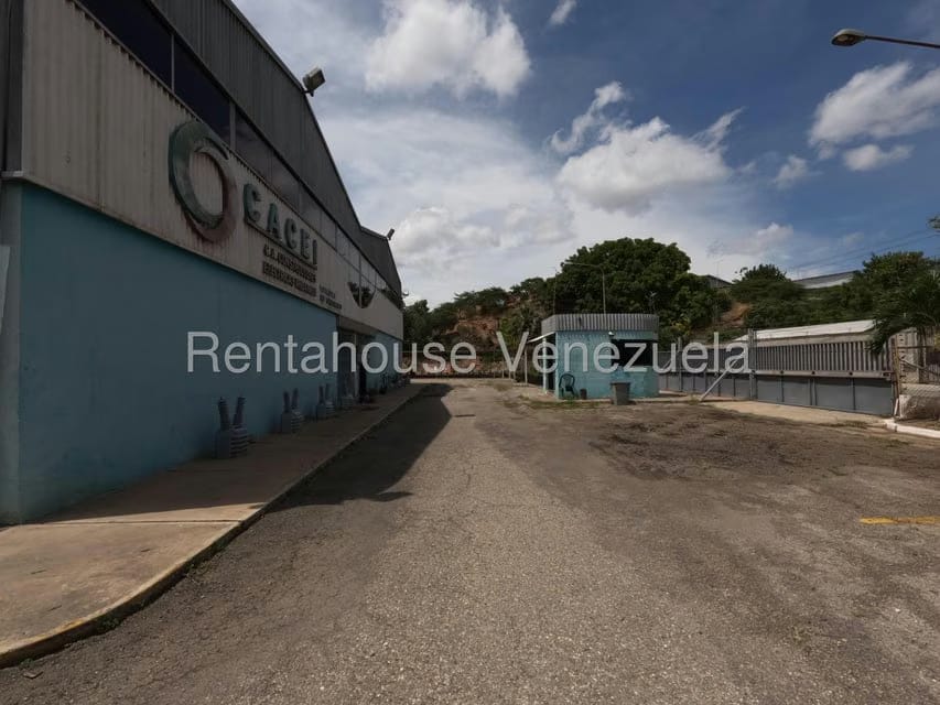 Comercial (Local Comercial) en Venta en Zona Industrial 2, Lara - 6