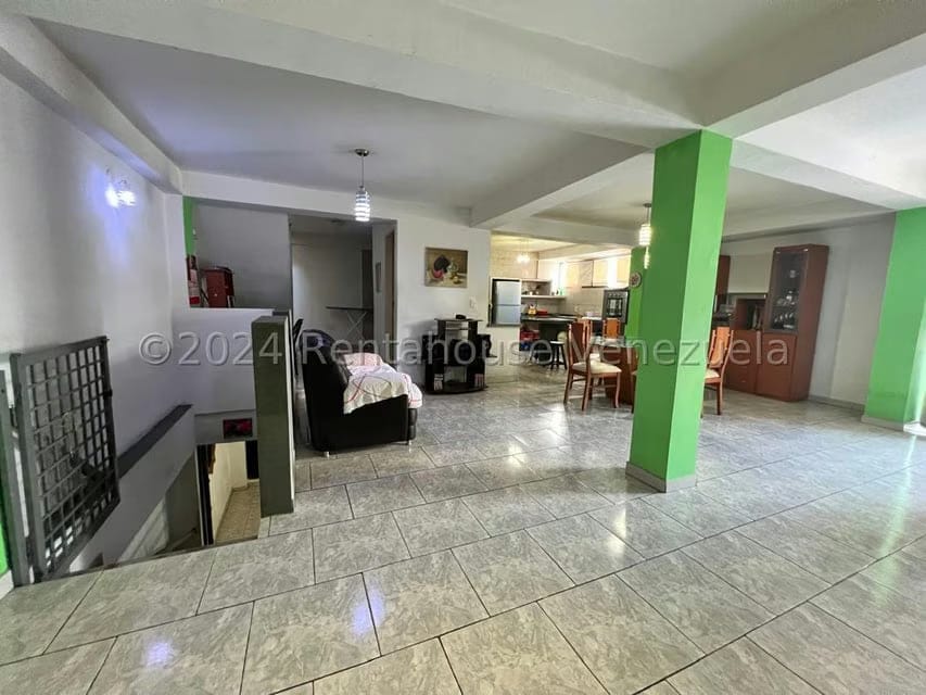 Casa (Multipes Niveles) en Venta en Parroquia San Jose, Distrito Metropolitano - 8