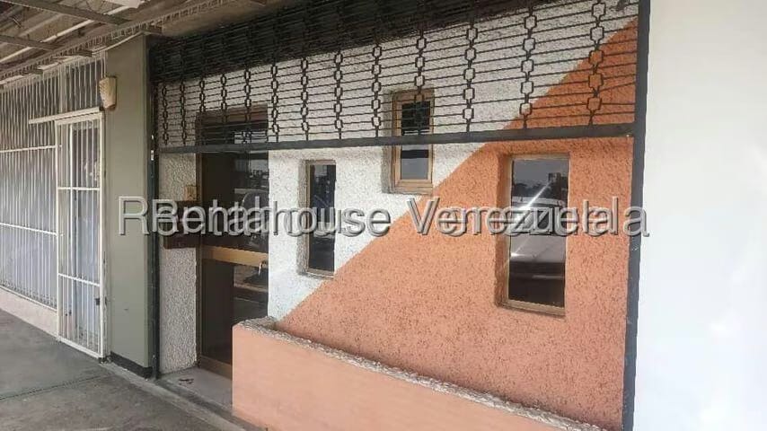Comercial (Local Comercial) en Alquiler en Zona Industrial, Carabobo - 2