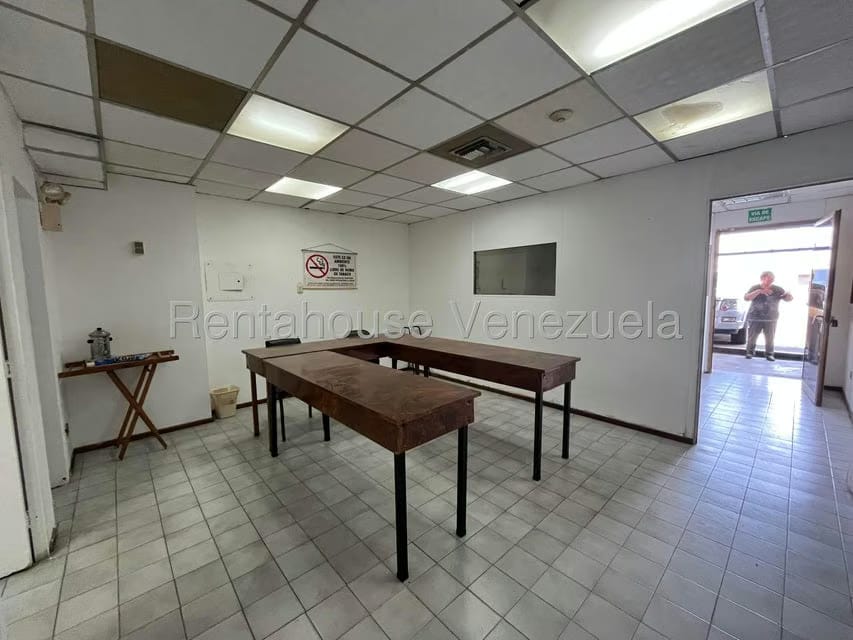 Comercial (Local Comercial) en Alquiler en Zona Industrial, Carabobo - 7
