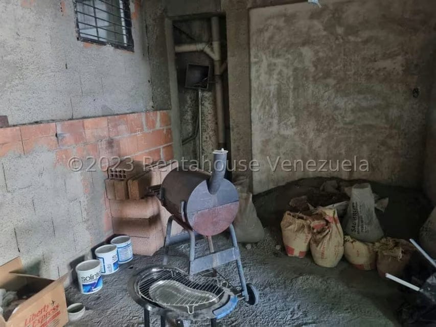 Comercial (Edificio) en Venta en Zona Este, Lara - 10