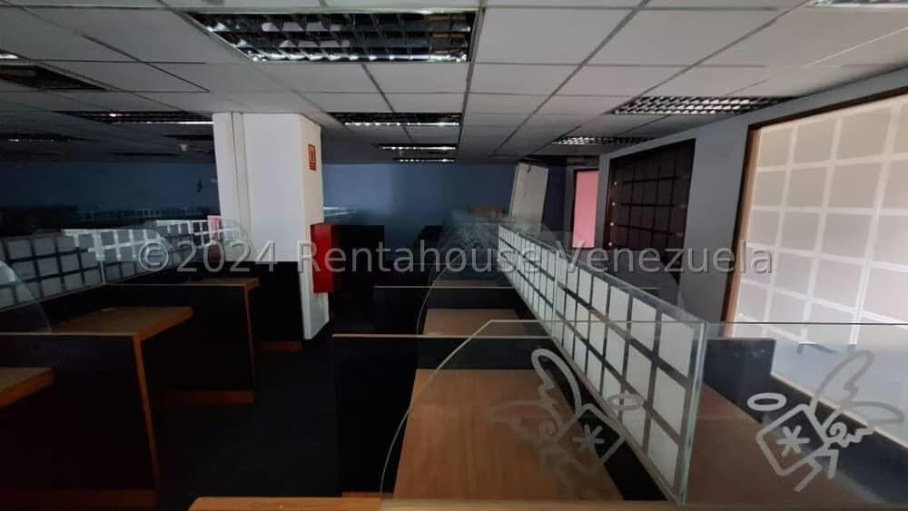 Comercial (Oficina) en Alquiler en La Urbina, Distrito Metropolitano - 16