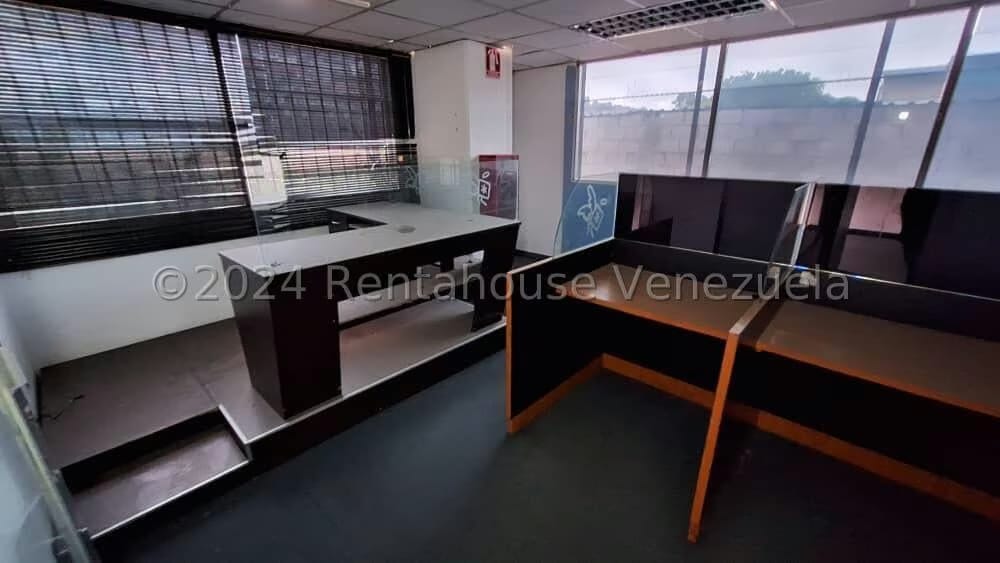 Comercial (Oficina) en Alquiler en La Urbina, Distrito Metropolitano - 17