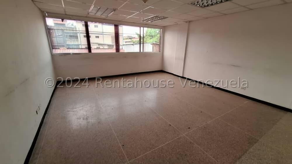 Comercial (Oficina) en Alquiler en La Urbina, Distrito Metropolitano - 24