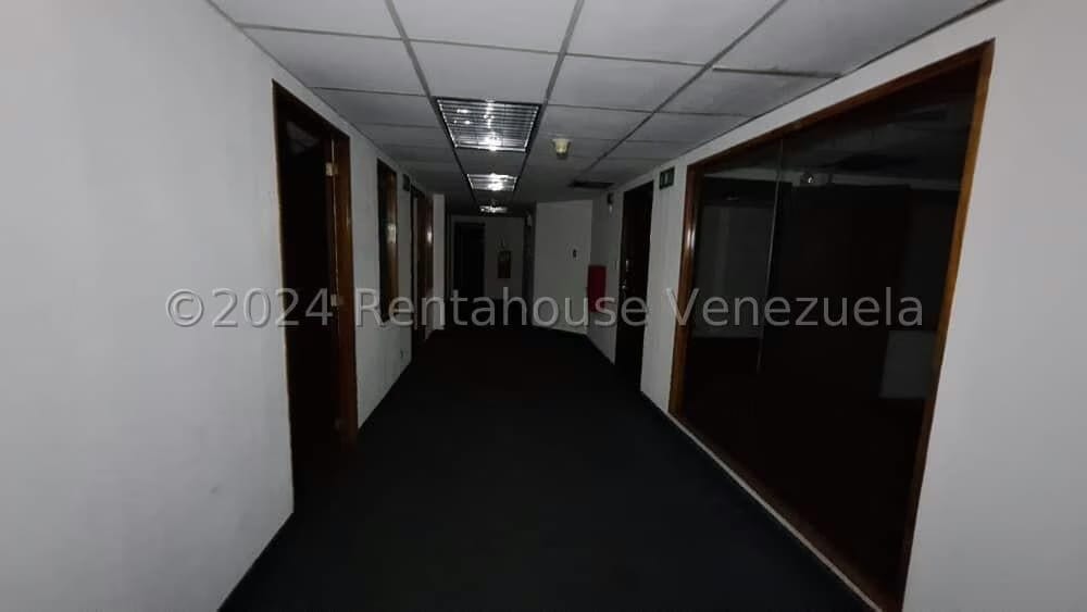 Comercial (Oficina) en Alquiler en La Urbina, Distrito Metropolitano - 4