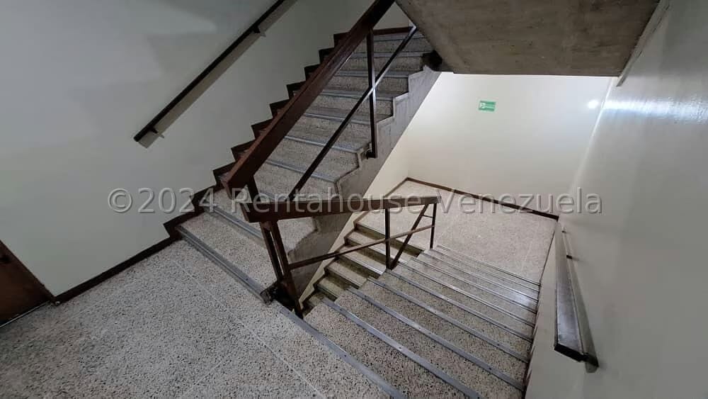 Comercial (Oficina) en Alquiler en La Urbina, Distrito Metropolitano - 32
