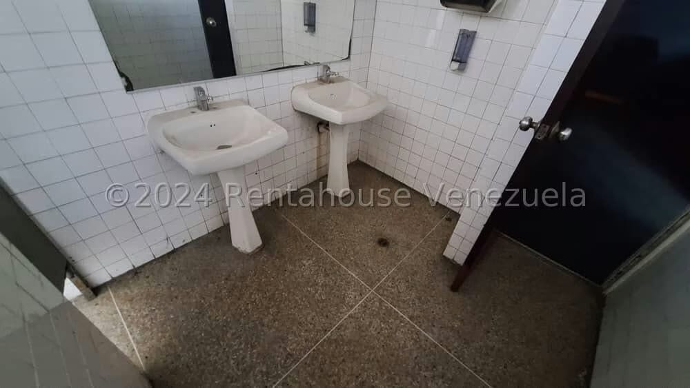 Comercial (Oficina) en Alquiler en La Urbina, Distrito Metropolitano - 10