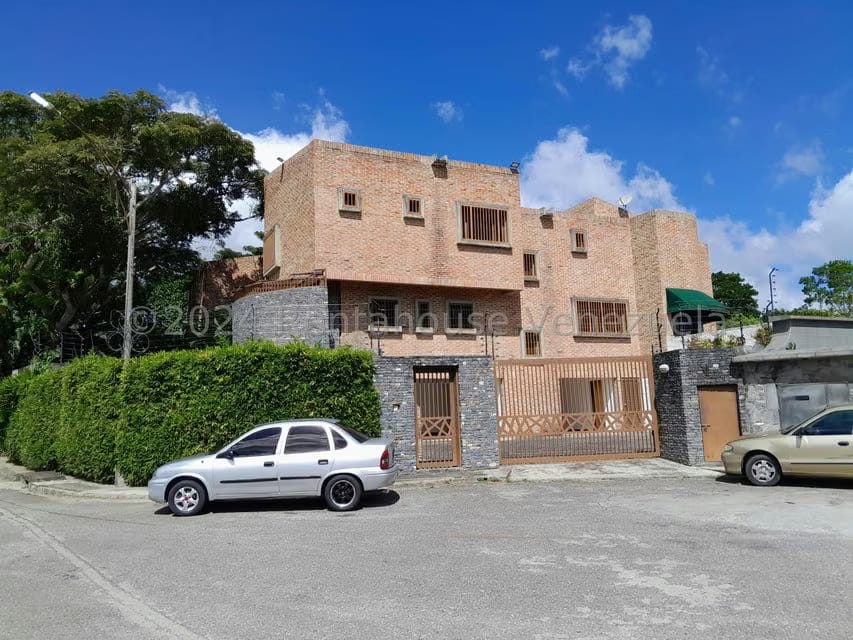 Casa (1 Nivel) en Venta en La Lagunita Country Club, Distrito Metropolitano - 2