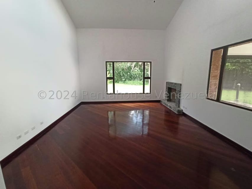 Casa (1 Nivel) en Venta en La Lagunita Country Club, Distrito Metropolitano - 18