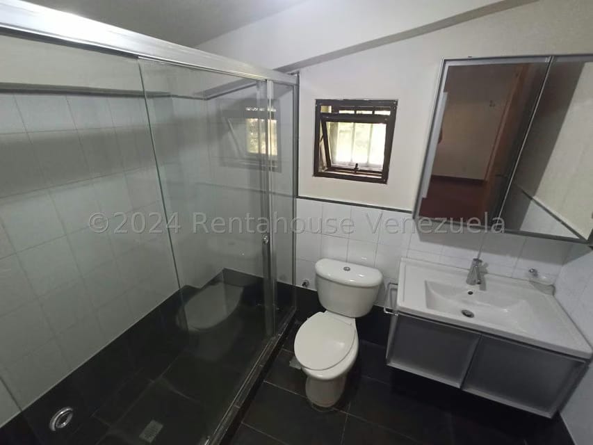 Casa (1 Nivel) en Venta en La Lagunita Country Club, Distrito Metropolitano - 36