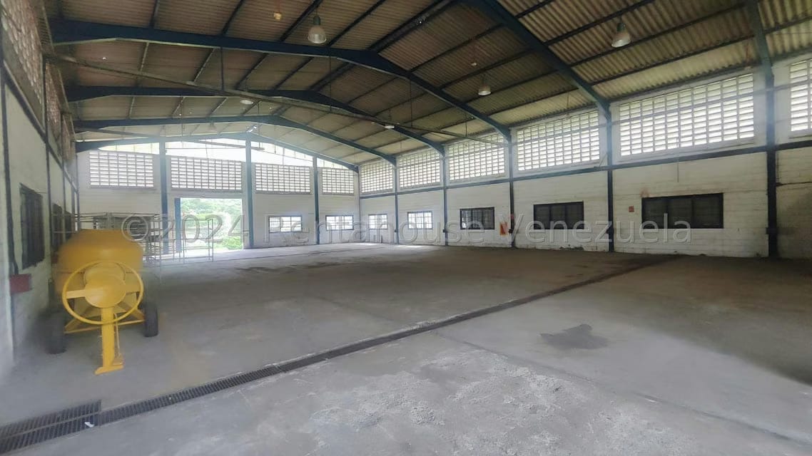 Comercial (Galpon - Deposito) en Venta en Las Guacharacas, Aragua - 25