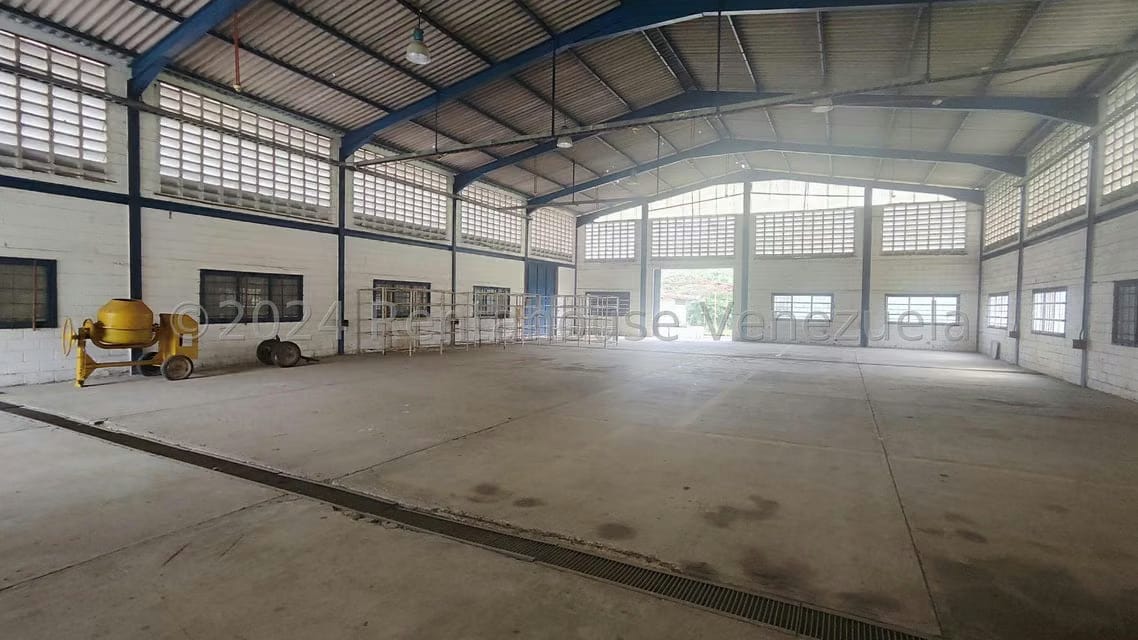 Comercial (Galpon - Deposito) en Venta en Las Guacharacas, Aragua - 26
