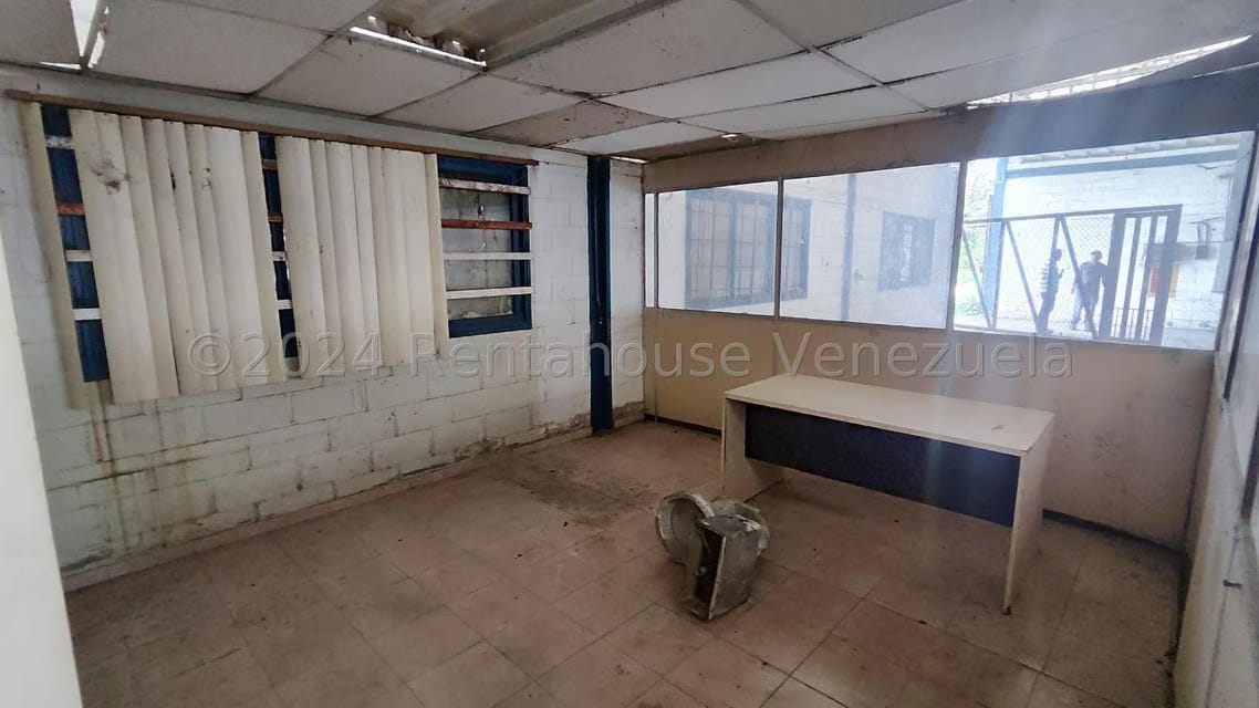 Comercial (Galpon - Deposito) en Venta en Las Guacharacas, Aragua - 31