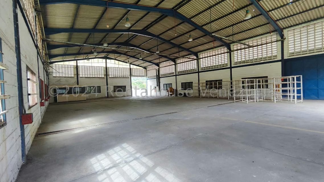 Comercial (Galpon - Deposito) en Venta en Las Guacharacas, Aragua - 34