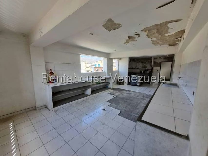 Comercial (Edificio) en Venta en Guarenas, Miranda - 17