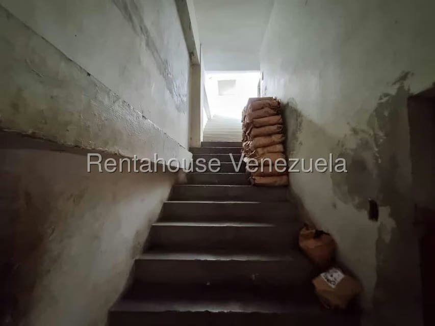 Comercial (Edificio) en Venta en Guarenas, Miranda - 6