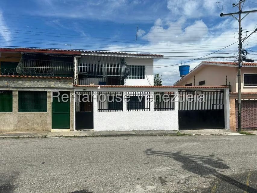 Casa (1 Nivel) en Venta en Las Acacias, Trujillo