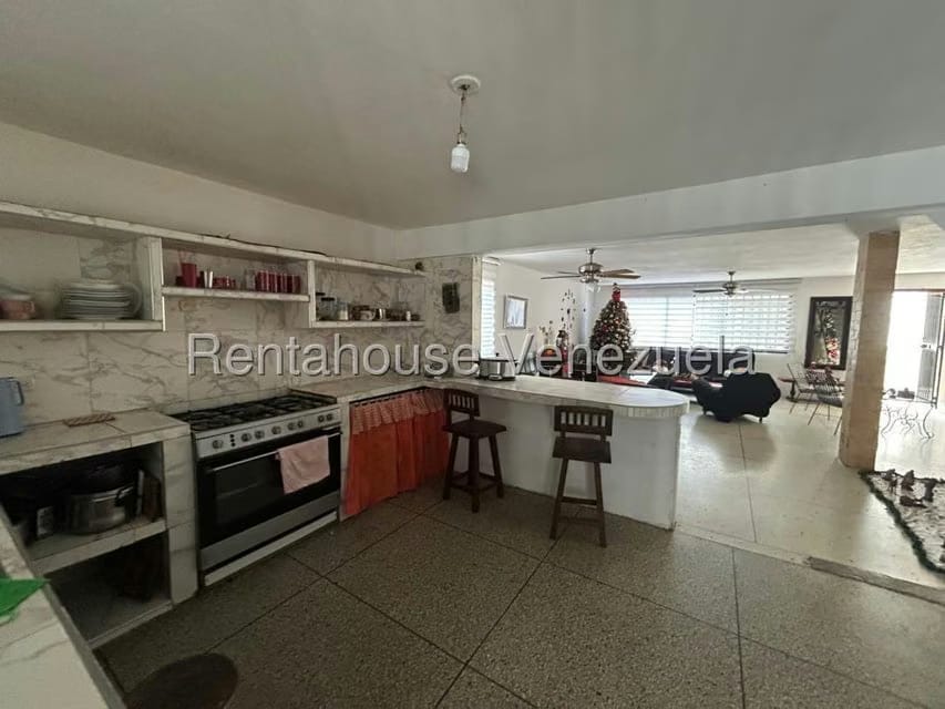 Casa (1 Nivel) en Venta en Las Acacias, Trujillo - 12