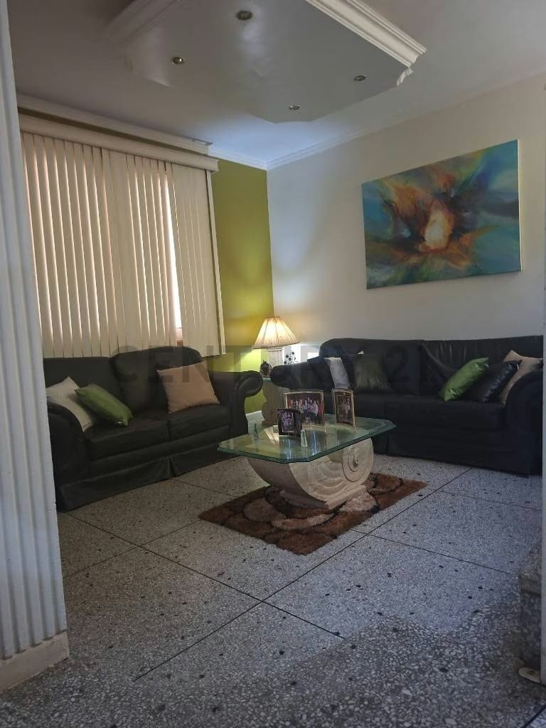 Town house en alquiler carretera H - 4