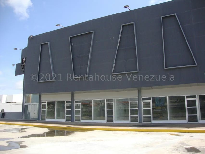 Comercial (Local Comercial) en Venta en Ave Intercomunal, Lara - 2