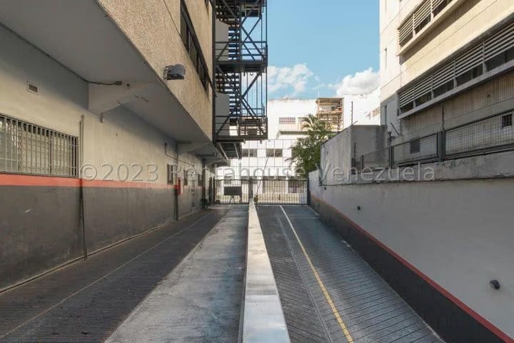 EDIFICIO EN VENTA – ELENA MARIN NOBREGA - 5