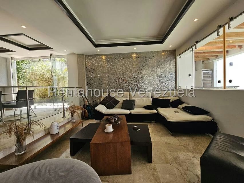 Casa (Duplex) en Venta en Lomas de La Lagunita, Distrito Metropolitano - 21