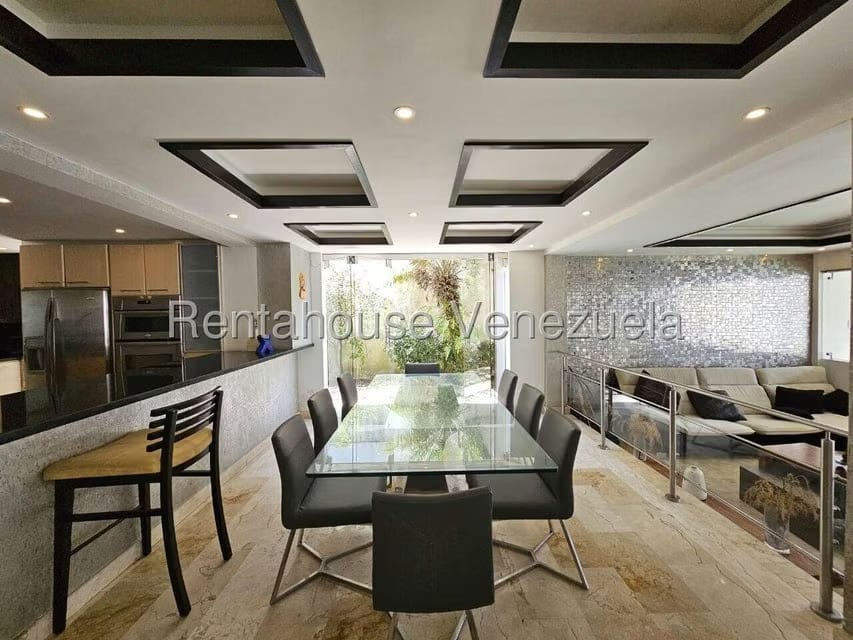 Casa (Duplex) en Venta en Lomas de La Lagunita, Distrito Metropolitano - 33