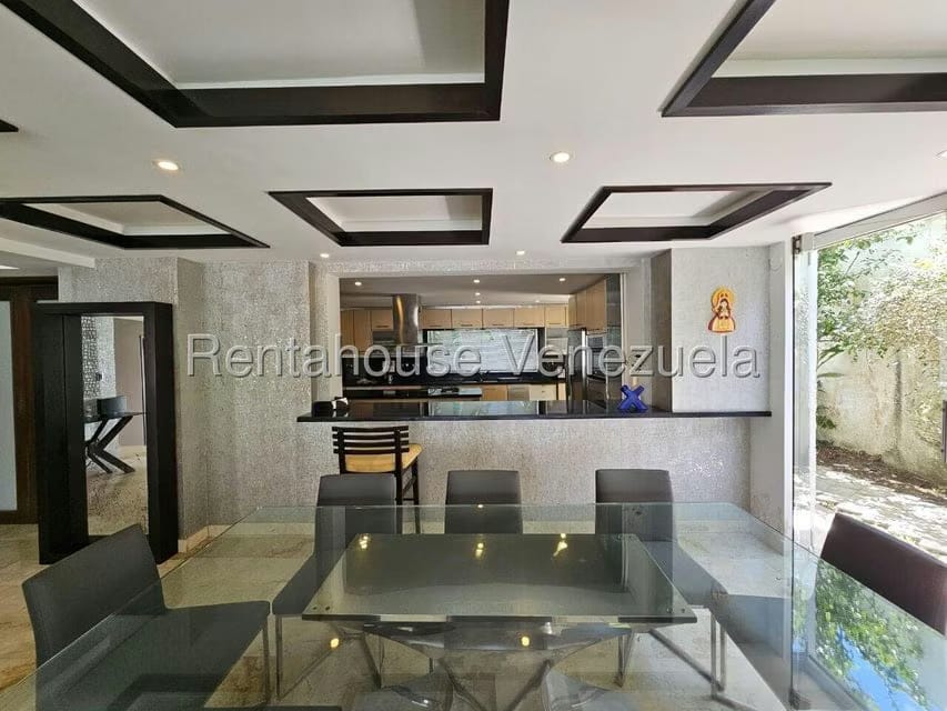 Casa (Duplex) en Venta en Lomas de La Lagunita, Distrito Metropolitano - 35