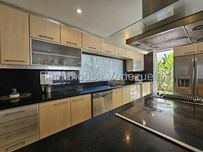 Casa (Duplex) en Venta en Lomas de La Lagunita, Distrito Metropolitano - 39