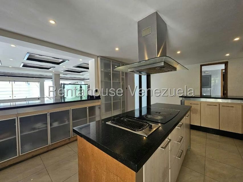 Casa (Duplex) en Venta en Lomas de La Lagunita, Distrito Metropolitano - 42