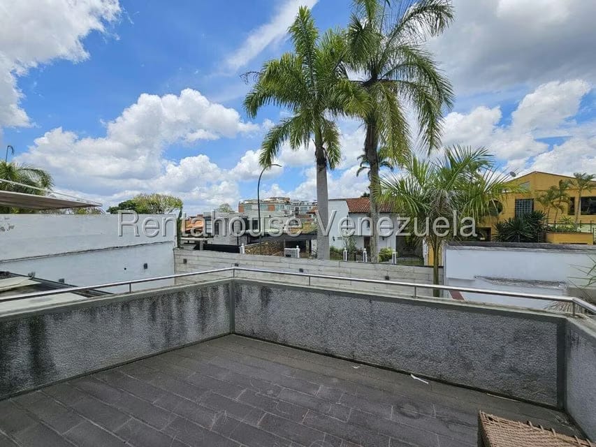 Casa (Duplex) en Venta en Lomas de La Lagunita, Distrito Metropolitano - 52