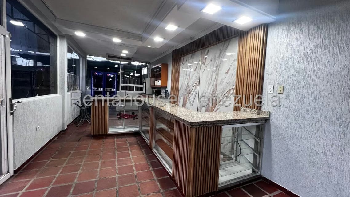 Comercial (Local Comercial) en Venta en El Perú-San Francisco, Zulia - 12
