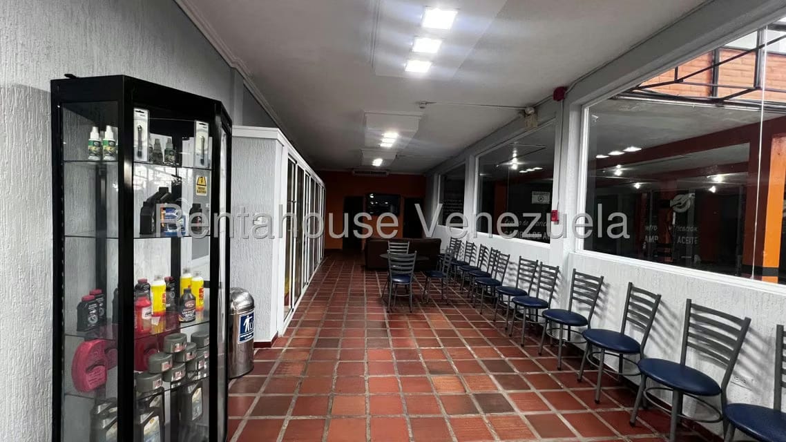 Comercial (Local Comercial) en Venta en El Perú-San Francisco, Zulia - 14