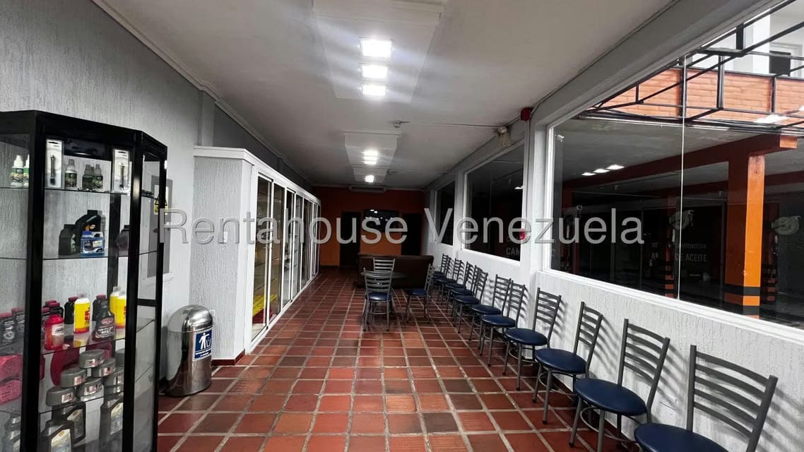 Comercial (Local Comercial) en Venta en El Perú-San Francisco, Zulia - 9