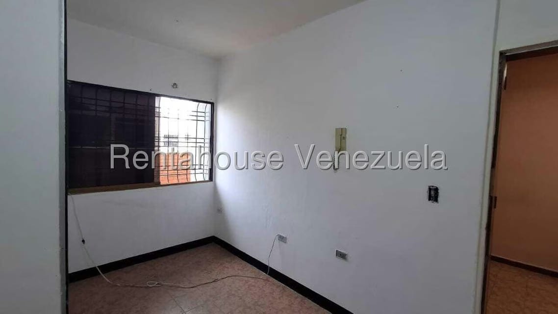Comercial (Oficina) en Alquiler en Centro, Lara - 6