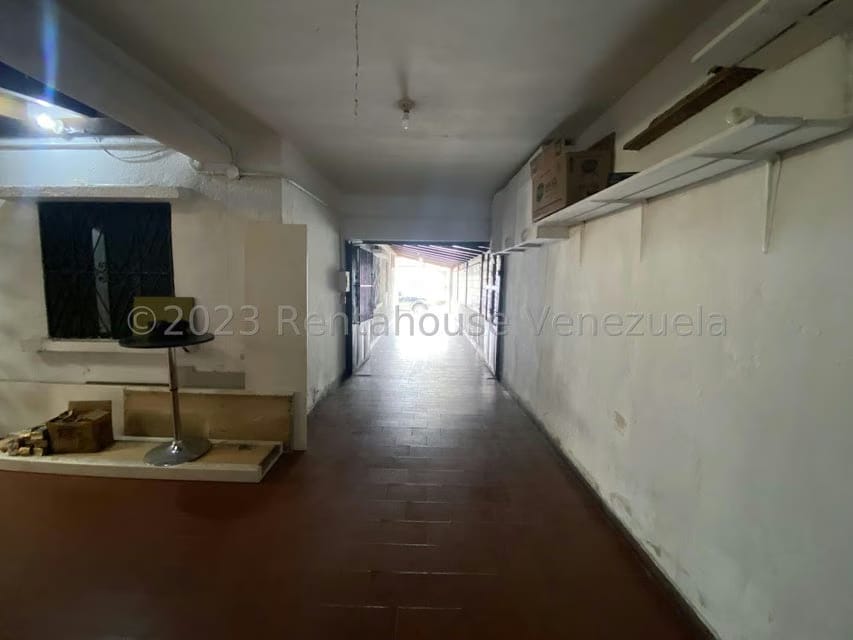 Casa (1 Nivel) en Venta en Los Chaguaramos, Distrito Metropolitano - 14