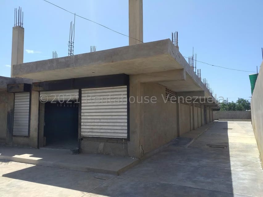 Comercial (Local Comercial) en Venta en Sector Bobare, Falcon - 2