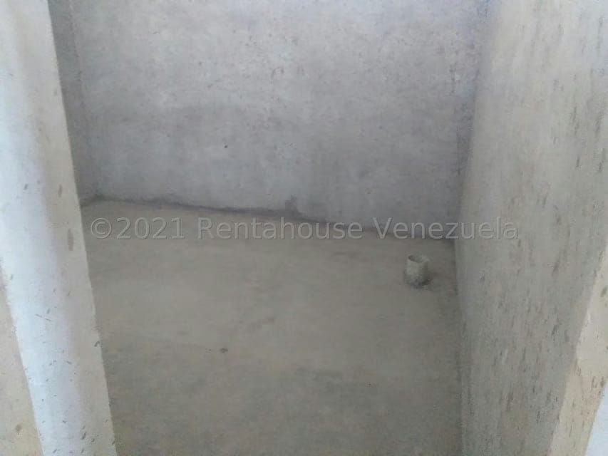 Comercial (Local Comercial) en Venta en Sector Bobare, Falcon - 13