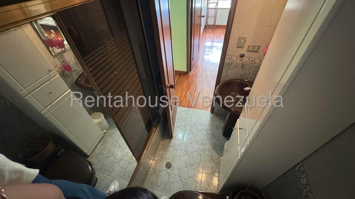 Apartamento (1 Nivel) en Venta en La Florida, Distrito Metropolitano - 22