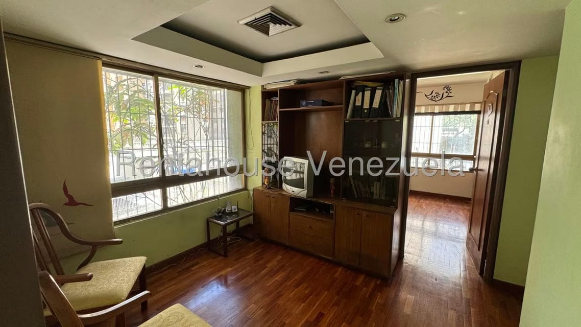 Apartamento (1 Nivel) en Venta en La Florida, Distrito Metropolitano - 28