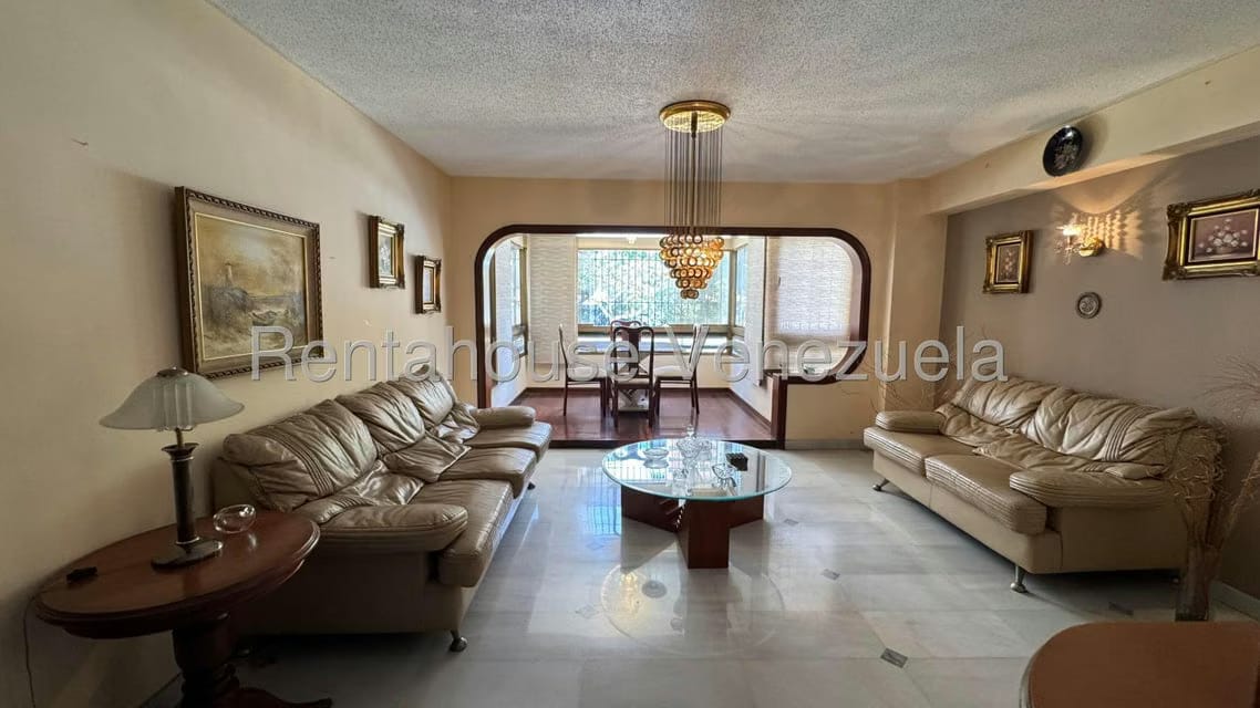 Apartamento (1 Nivel) en Venta en La Florida, Distrito Metropolitano - 46