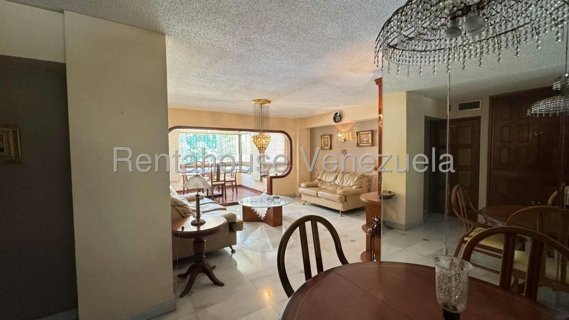 Apartamento (1 Nivel) en Venta en La Florida, Distrito Metropolitano - 47