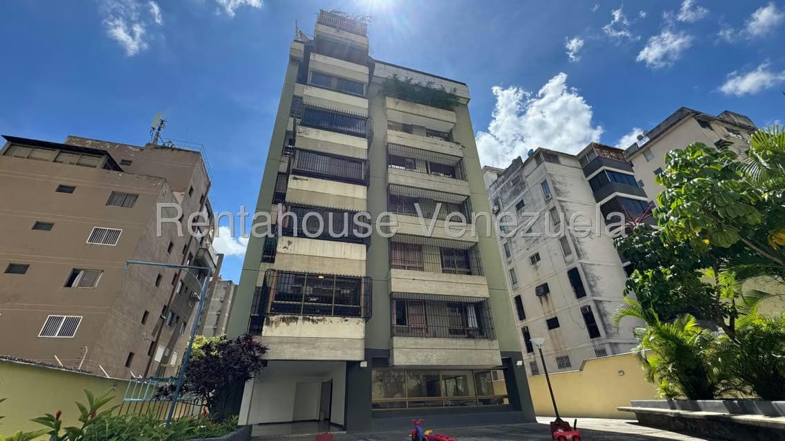 Apartamento (1 Nivel) en Venta en La Florida, Distrito Metropolitano - 53