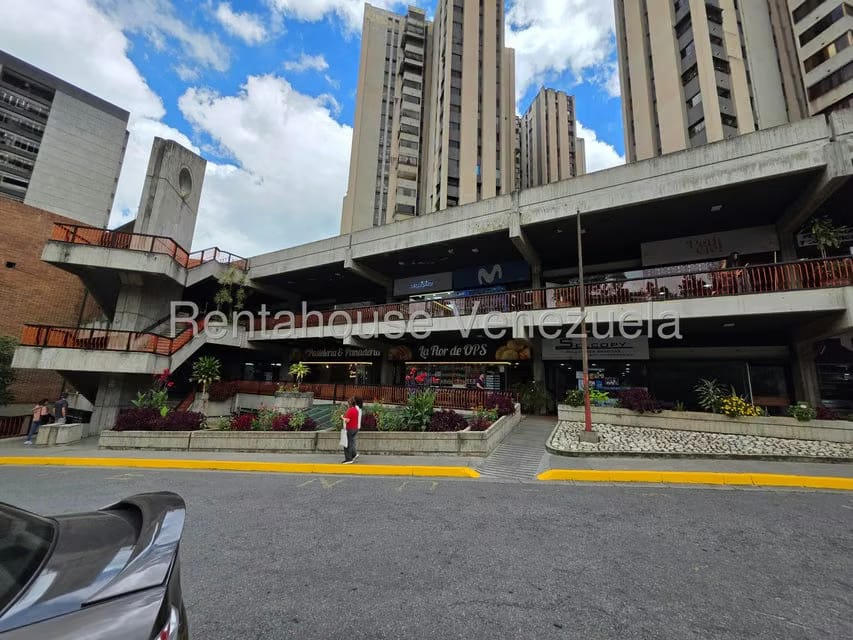 Comercial (Local Comercial) en Alquiler en Los Salias, Miranda - 2