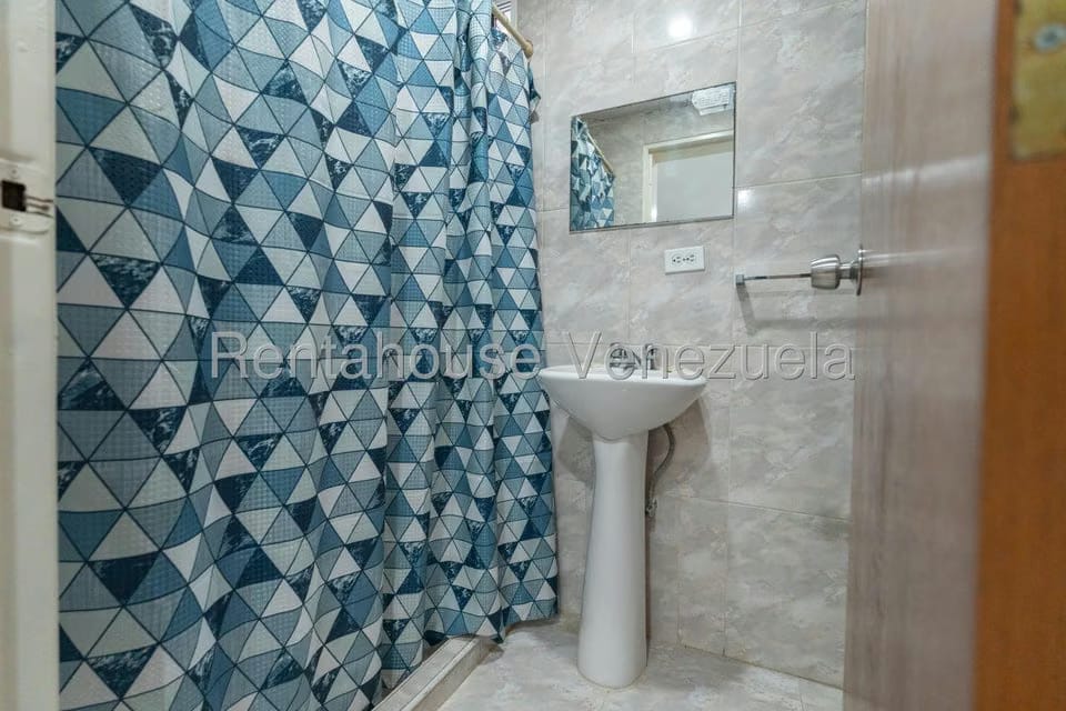Comercial (Posada) en Venta en Macuto, Vargas - 20