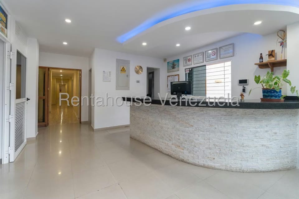 Comercial (Posada) en Venta en Macuto, Vargas - 3