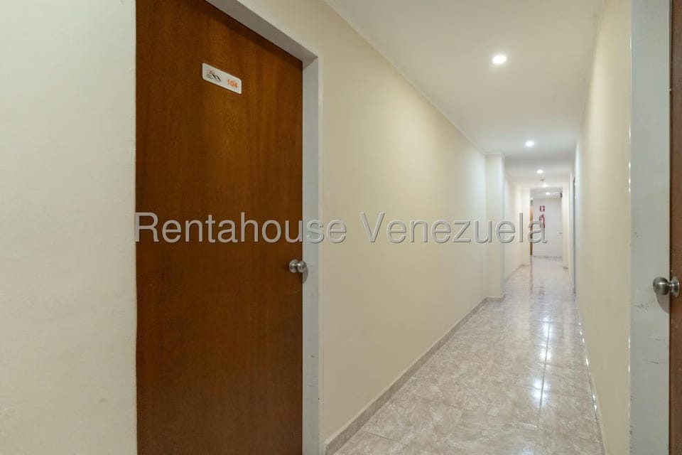 Comercial (Posada) en Venta en Macuto, Vargas - 31