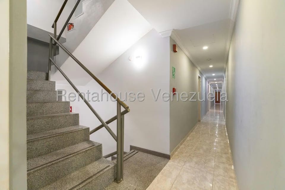 Comercial (Posada) en Venta en Macuto, Vargas - 34