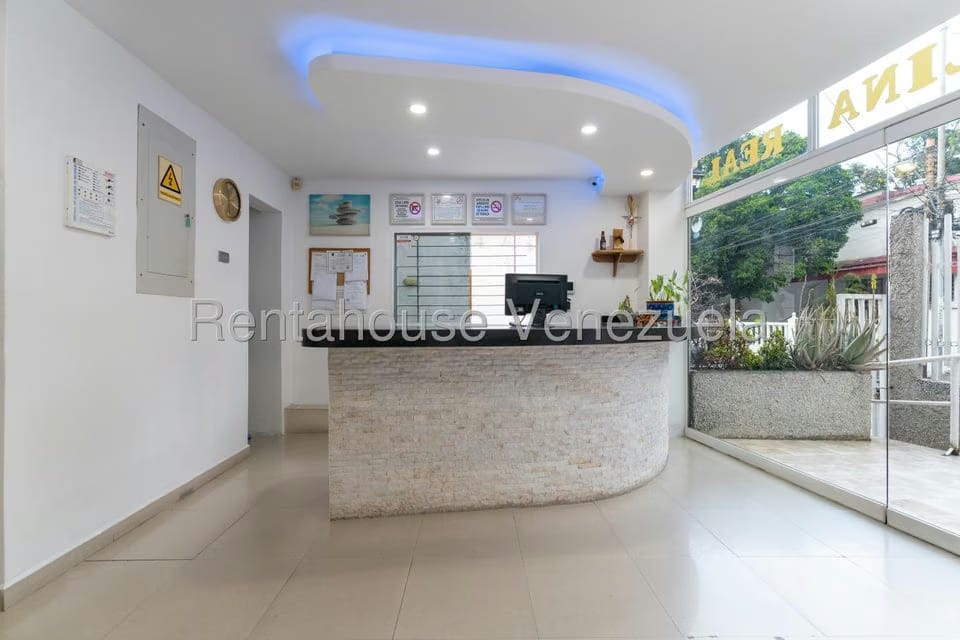 Comercial (Posada) en Venta en Macuto, Vargas - 5