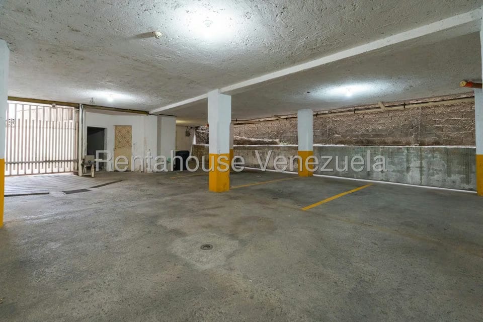 Comercial (Posada) en Venta en Macuto, Vargas - 43